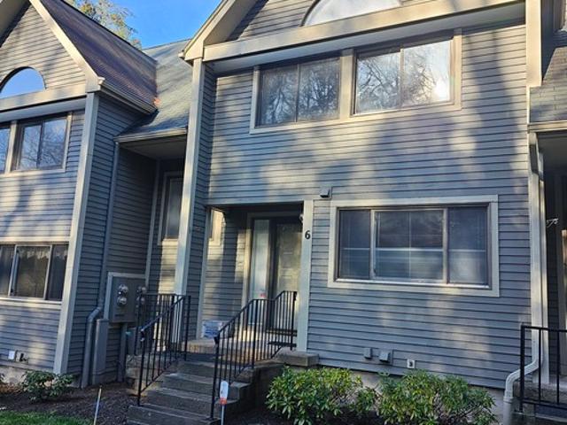 Apartment for rent in Avon, Connecticut