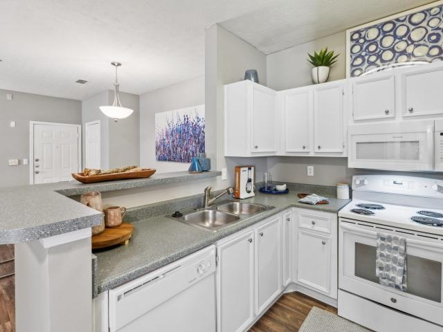 Apartment for rent in Canton