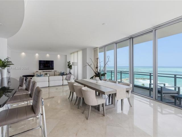 Apartment for rent in Bal Harbour, Florida