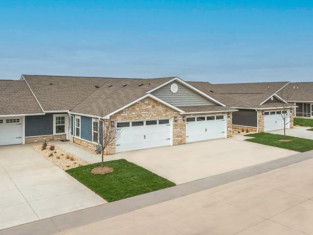 Apartment for rent in Mchenry, Illinois