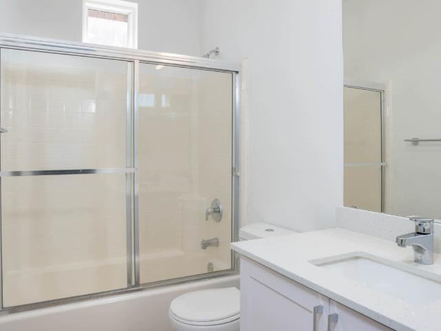 Apartment for rent in Alta, California