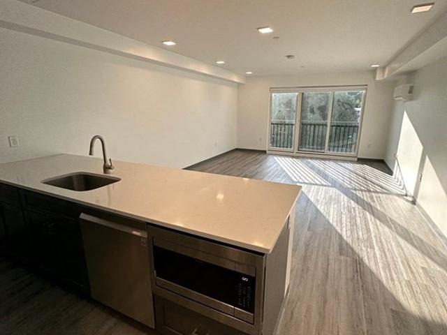 Apartment for rent in Hyde Park, Boston