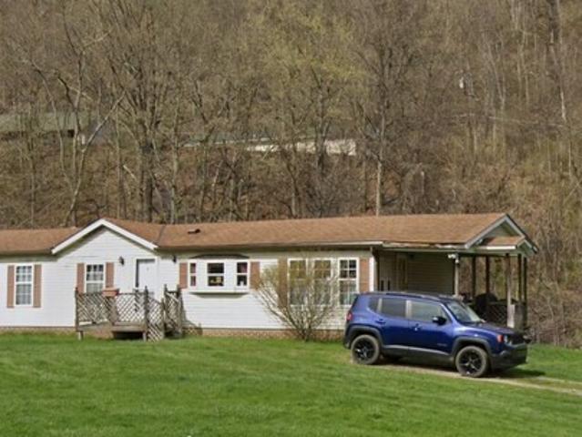 Apartment for rent in Cuddy, Pennsylvania