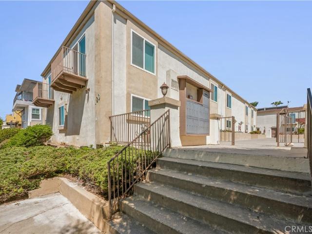 Apartment for rent in Redondo Beach, California