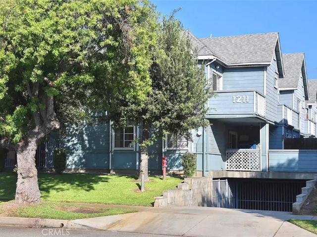 Apartment for rent in California