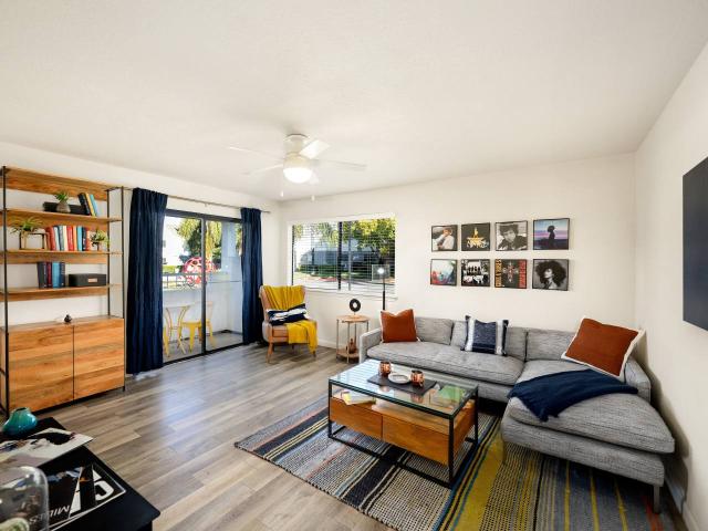 Apartment for rent in Carmichael, California