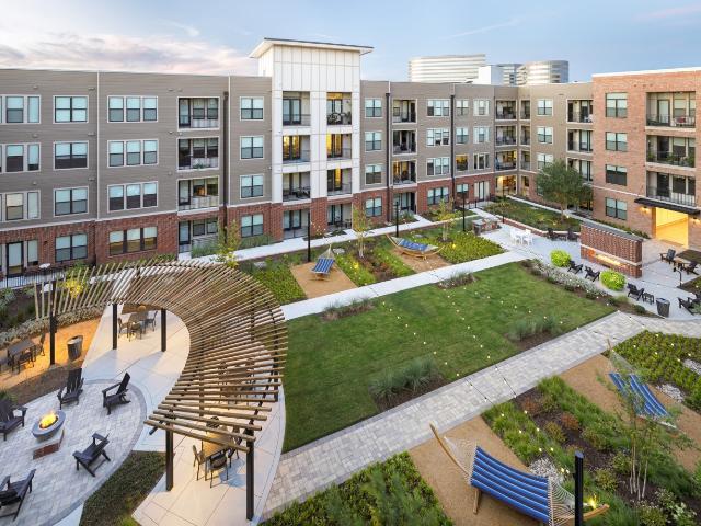 Apartment for rent in Addison