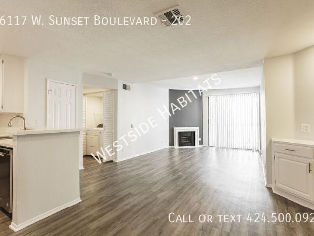 Apartment for rent in Canoga Park, California