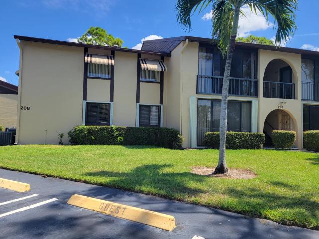 Apartment for rent in Greenacres