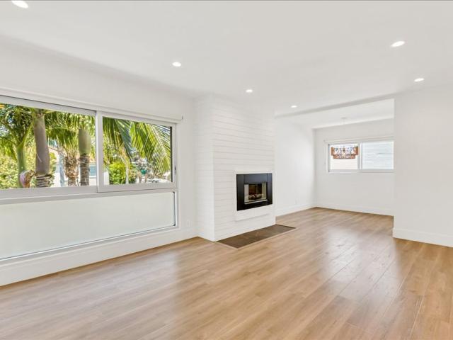 Apartment for rent in Beverly Hills, California