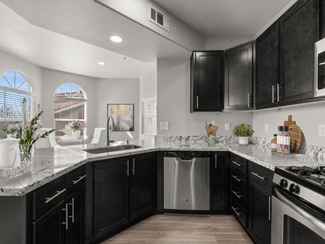 Apartment for rent in California