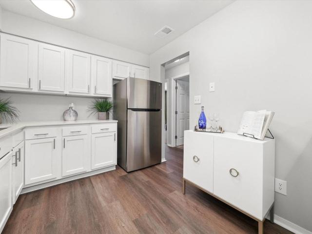 Apartment for rent in Highland, Indiana