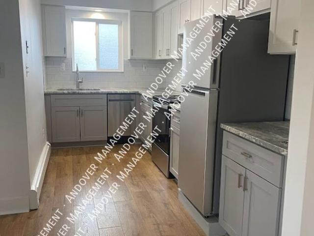 Apartment for rent in Royal Oak, Michigan