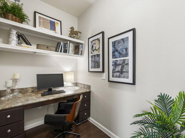 Apartment for rent in Victoria