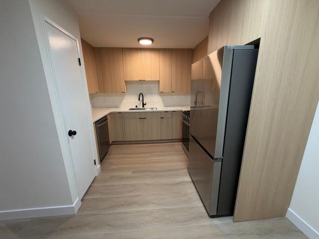 Apartment for rent in Canoga Park, California