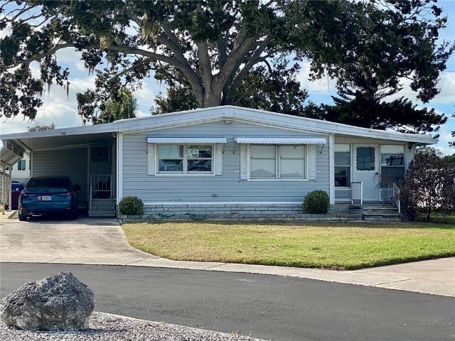 Apartment for rent in Crystal Beach, Florida