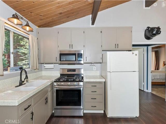 Apartment for rent in Cedar Glen, California