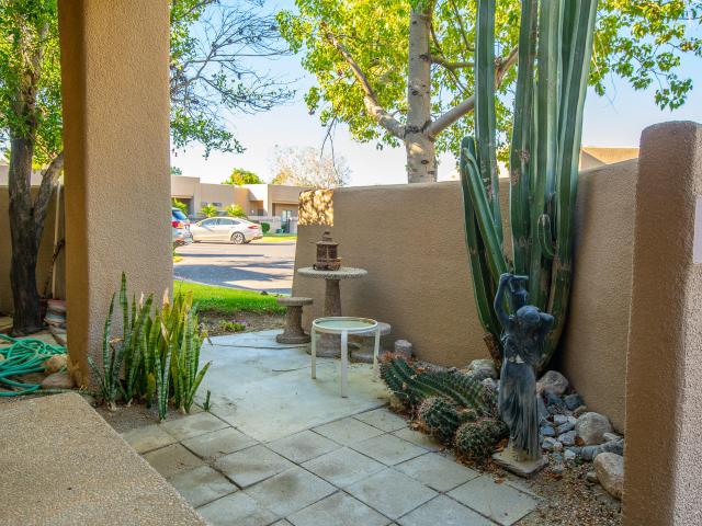 Apartment for rent in Cathedral City, California