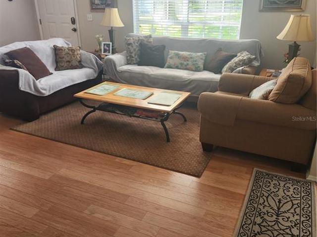 Apartment for rent in Crystal Beach, Florida