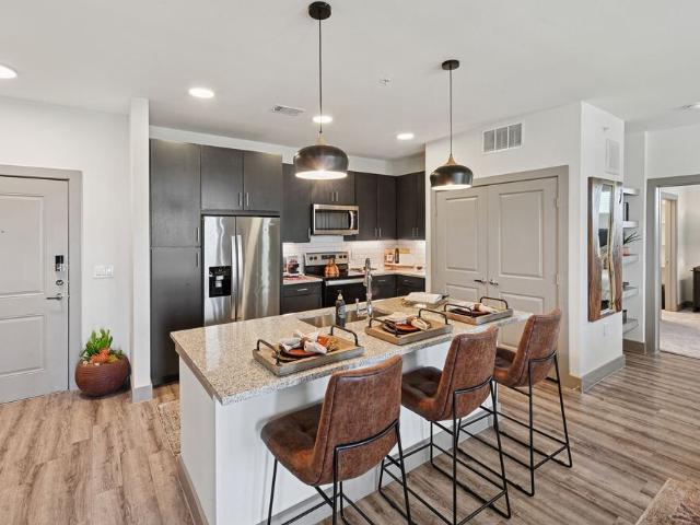 Apartment for rent in Benbrook, Texas