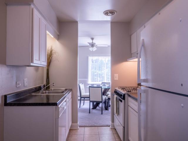 Apartment for rent in Glen Ellyn, Illinois
