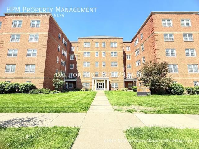 Apartment for rent in Shaker Heights, Ohio