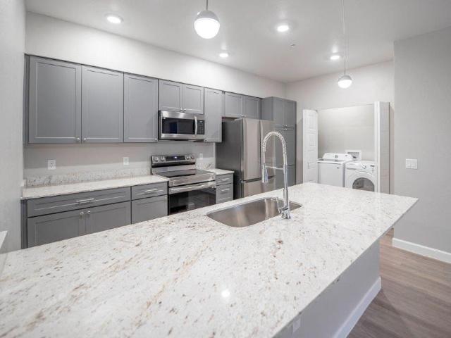 Apartment for rent in Cottonwood