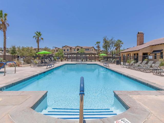 Apartment for rent in Palm Desert, California