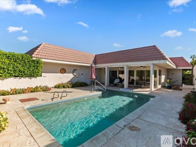 Apartment for rent in Palm Desert, California