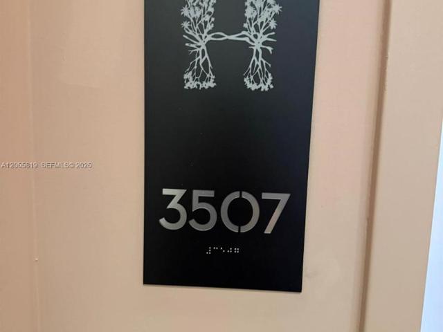 Apartment for rent in Hollywood, Florida