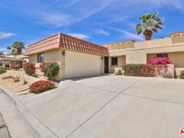 Apartment for rent in Palm Desert, California