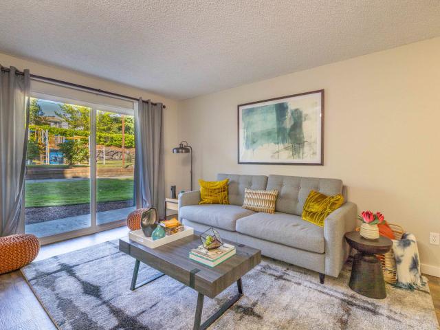 Apartment for rent in Westmont, Everett