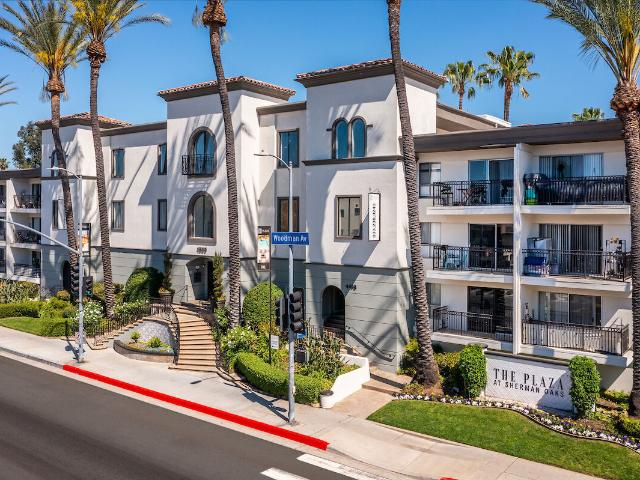 Apartment for rent in Sherman Oaks Neighborhood Council District, Canoga Park