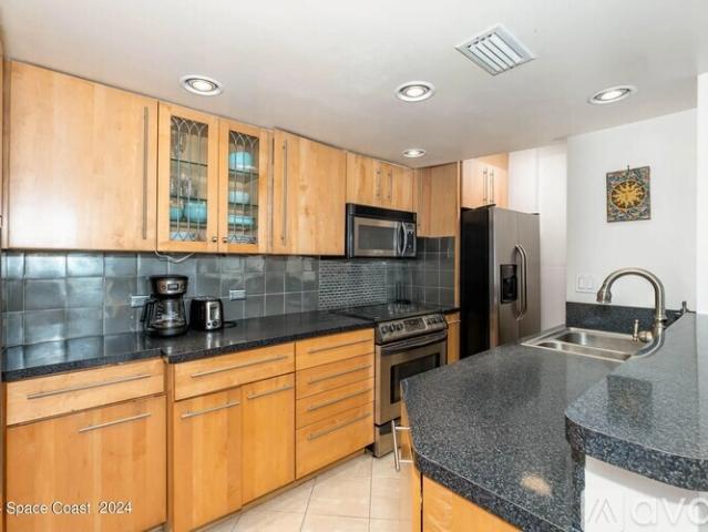 Apartment for rent in Cocoa Beach, Florida