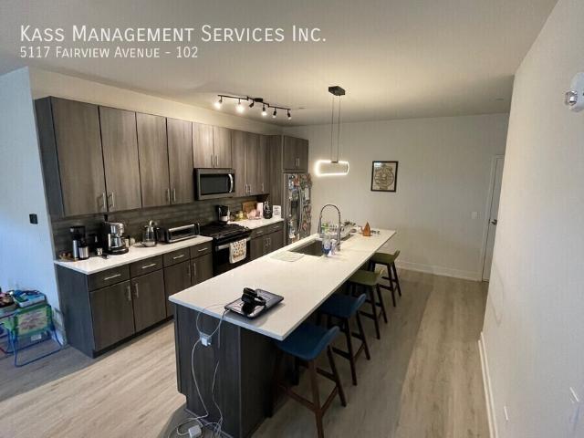 Apartment for rent in Downers Grove, Illinois