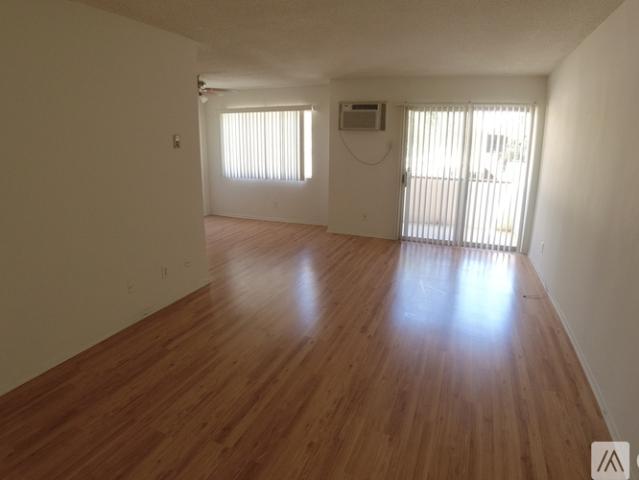 Apartment for rent in Encino Neighborhood Council District, Canoga Park