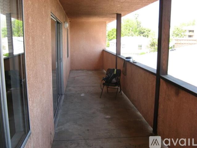 Apartment for rent in Canoga Park, California