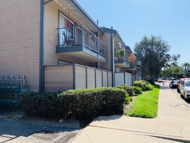 Apartment for rent in Long Beach, California