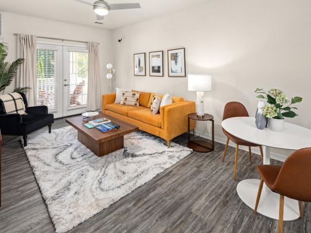 Apartment for rent in Mecklenburg, North Carolina