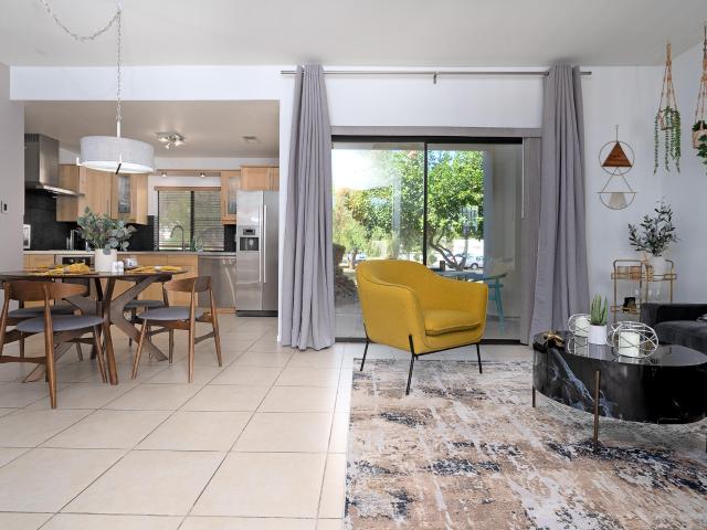 Apartment for rent in Cathedral City, California