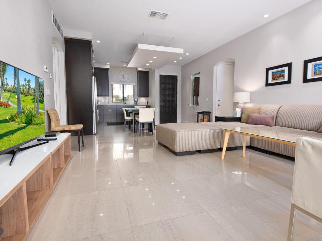 Apartment for rent in Cathedral City, California