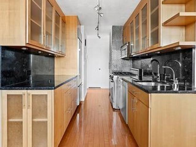 Apartment for rent in Arverne, New York