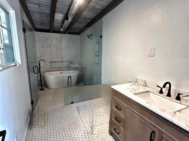 Apartment for rent in California