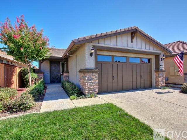 Apartment for rent in California