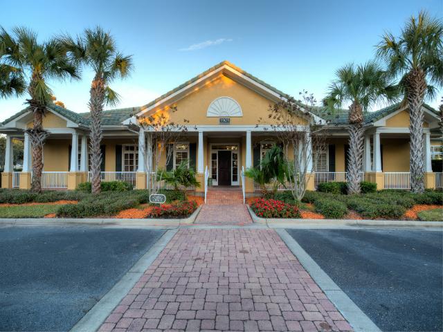 Apartment for rent in Clair-mel City, Florida