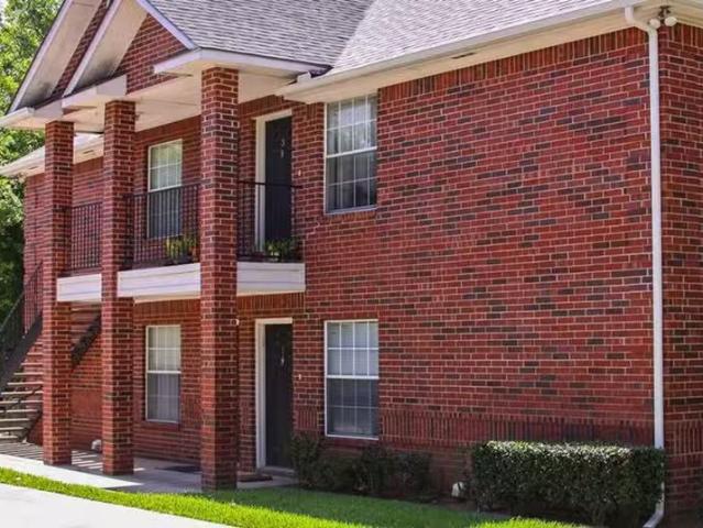 Condo for rent in Denton