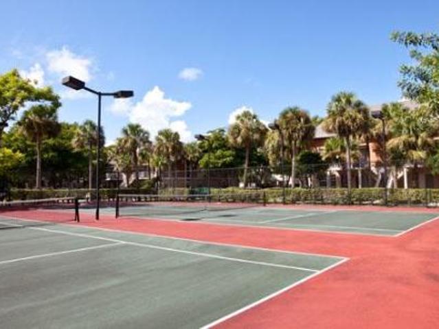 Apartment for rent in Sunrise