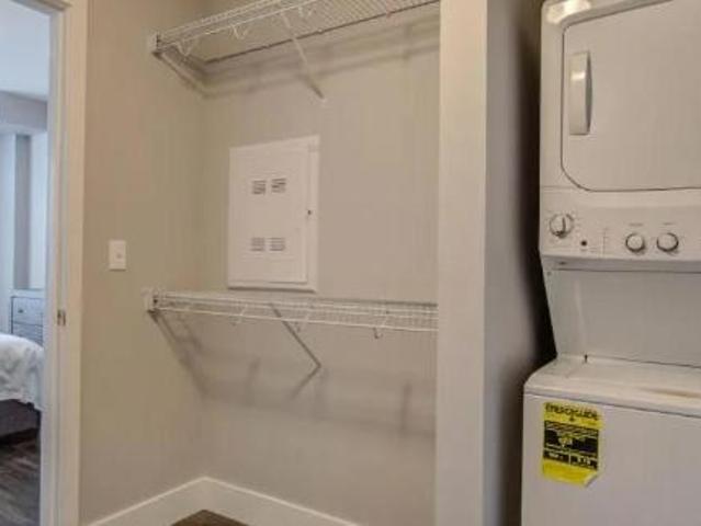 Apartment for rent in Barrington, Illinois