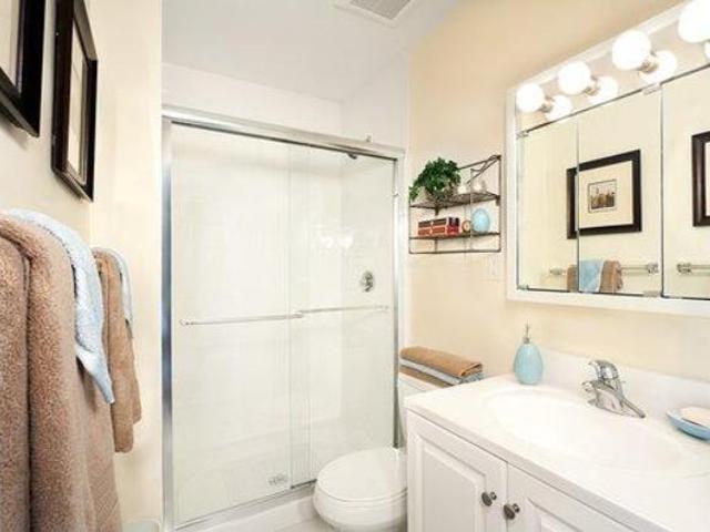 Apartment for rent in Norwood, Massachusetts