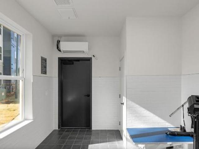 Apartment for rent in Mecklenburg, North Carolina
